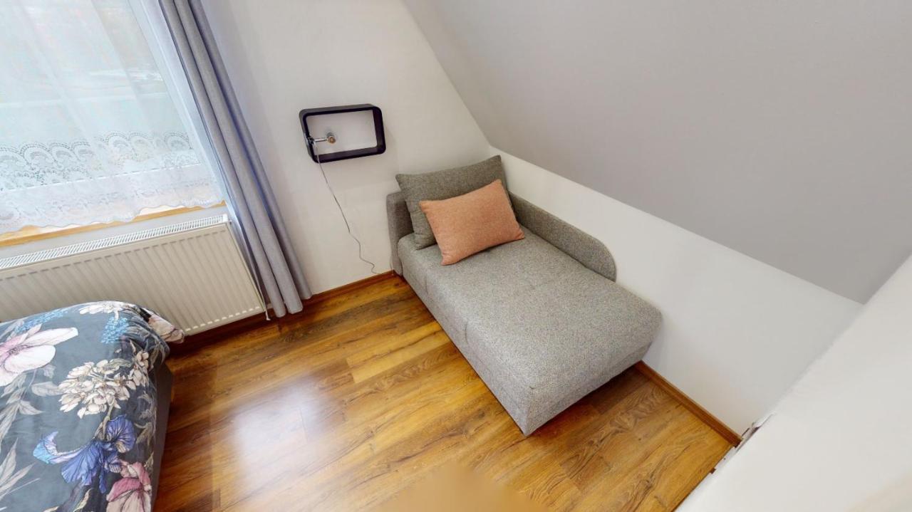 Apartman Atelier Vary V Nove Zrekonstruovanem Dome Карлови Вари Екстериор снимка